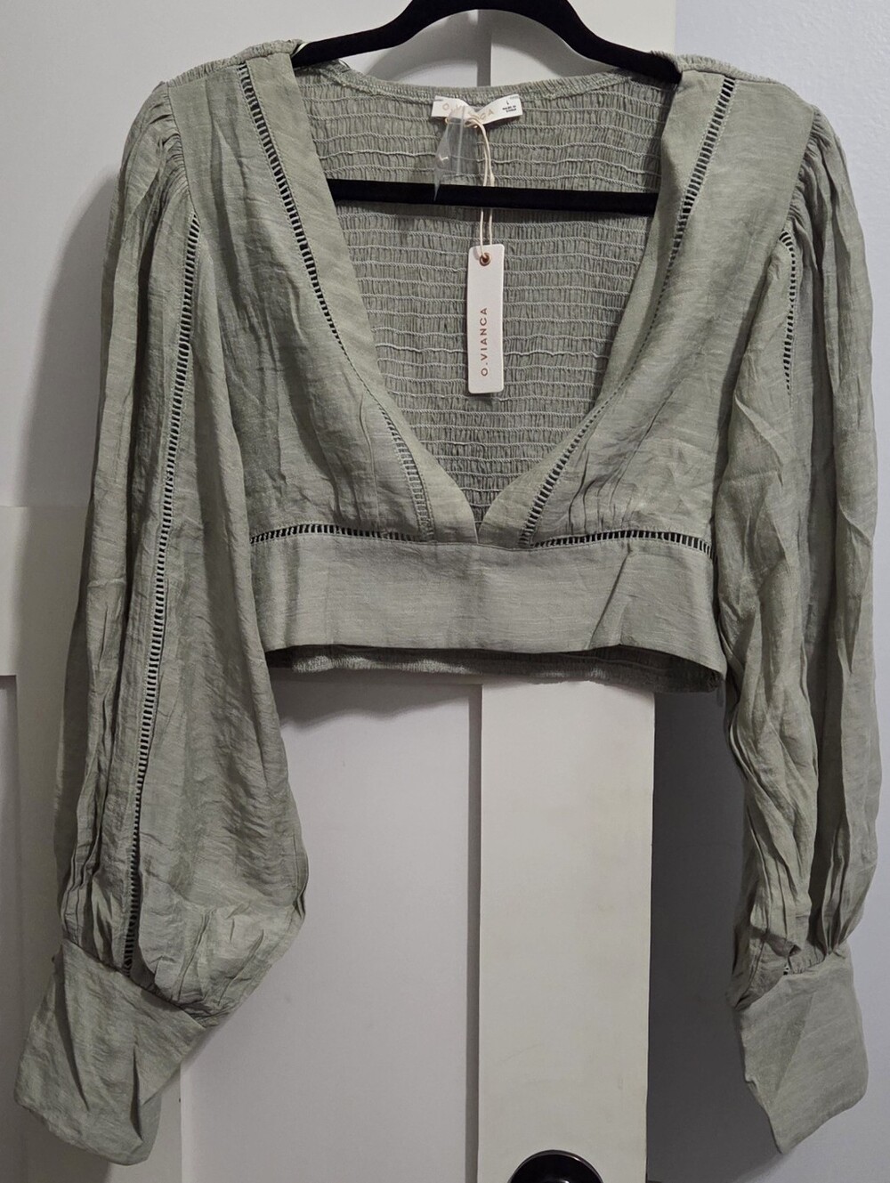 NWT - O. VINANCA Sage Green Cropped V-Neck Smocked Top